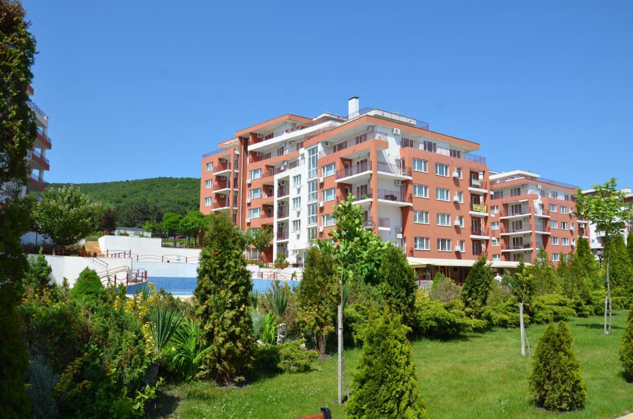 B&B Sveti Vlas - Single Private Apartments In Marina View Fort Beach - Bed and Breakfast Sveti Vlas