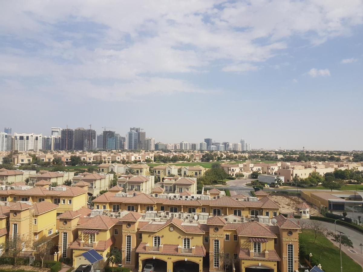 Cricket Tower - Bed and Breakfast Dubai