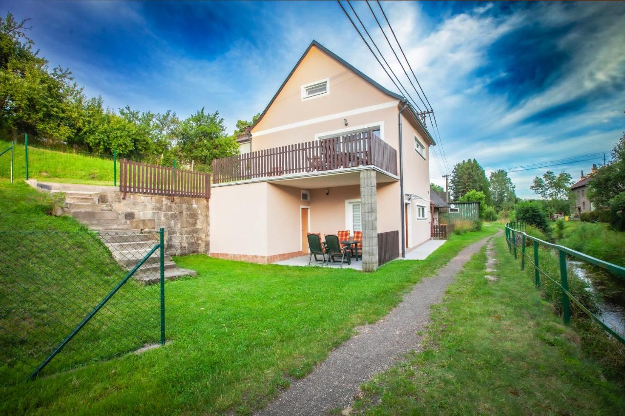 Apartmány SKÁLY - B&B