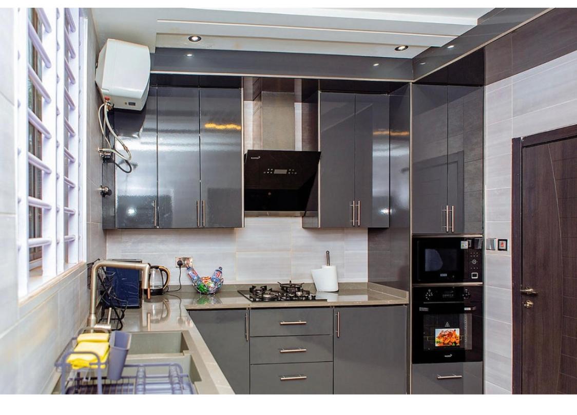 Luxurious Modern 2 bedroom house at Lakeside - B&B Ashalebotwe