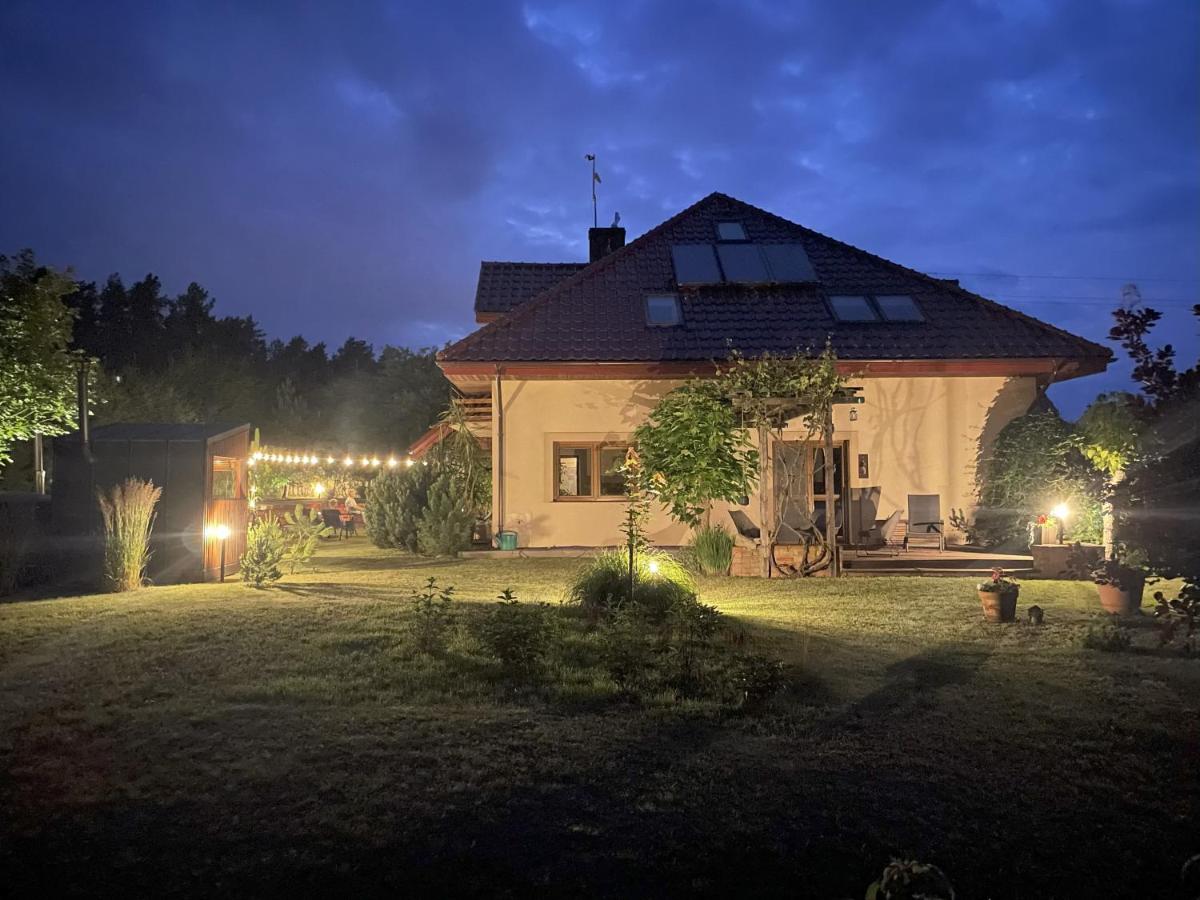 Ostoja Dziarnówko - willa z ogrodem na Mazurach - B&B