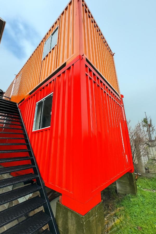 Container 260 - B&B