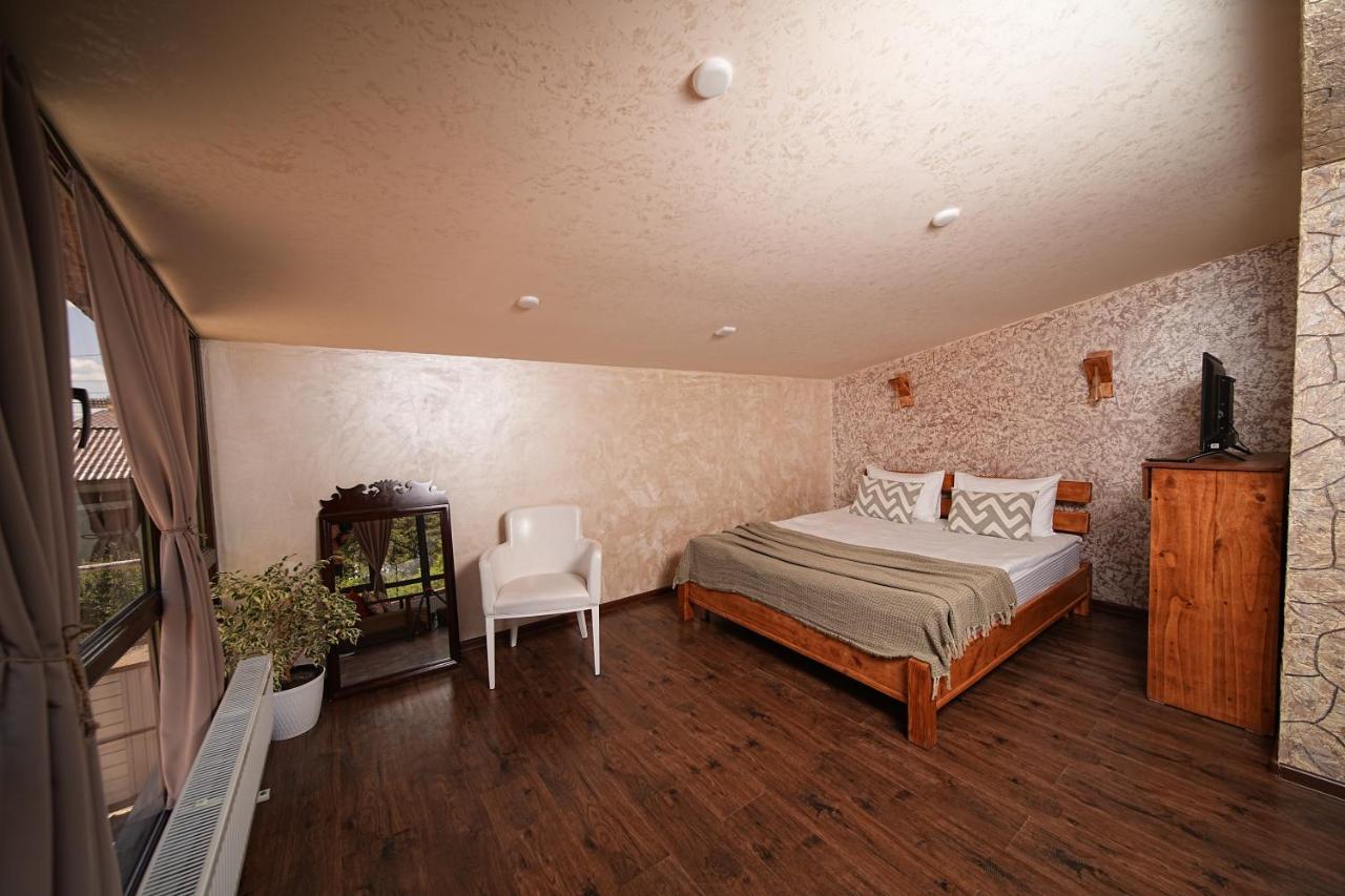 Habitación Triple con balcón