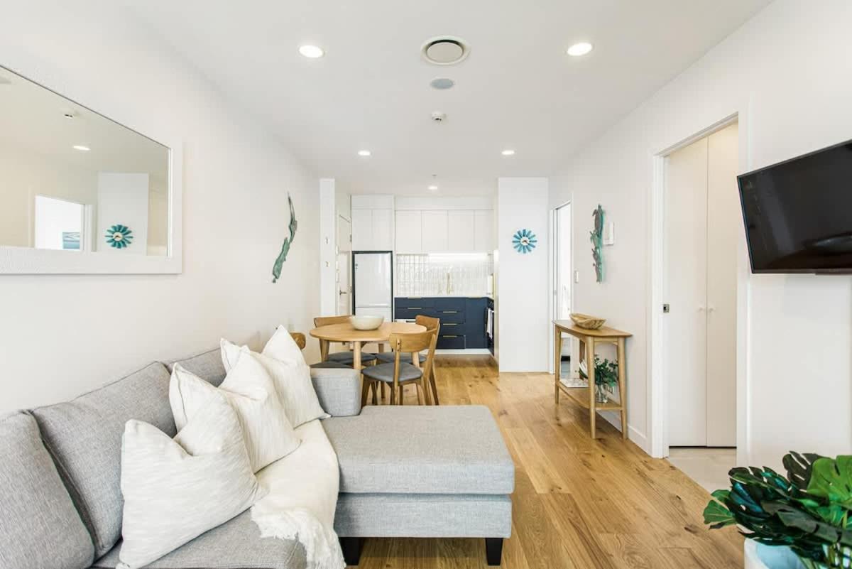 Modern 2BR in CBD w Full Amenities- Zodiak Stays - B&B Auckland