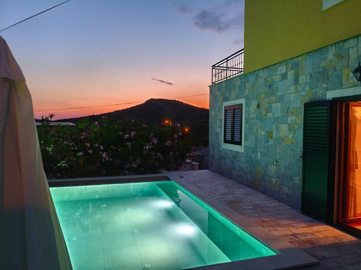 Villa Mirta - B&B Široke
