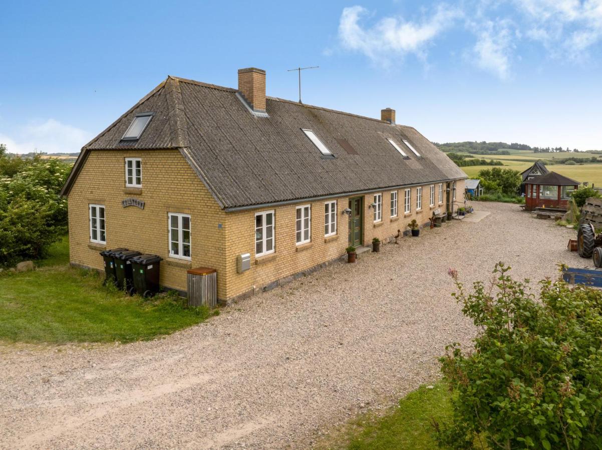 Cozy Apartment In An Older Country House In Thy - B&B