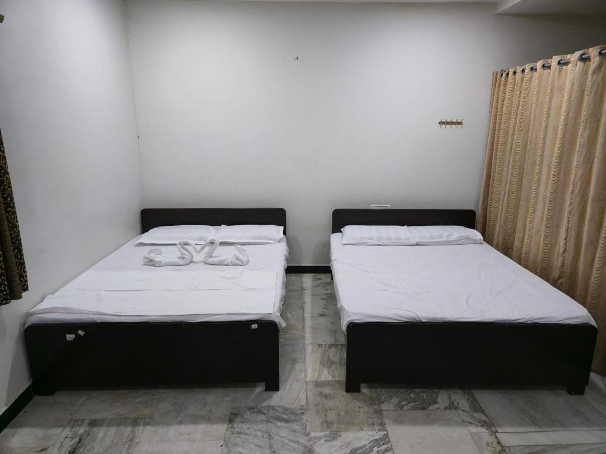 Srimeenakshiresidency - B&B