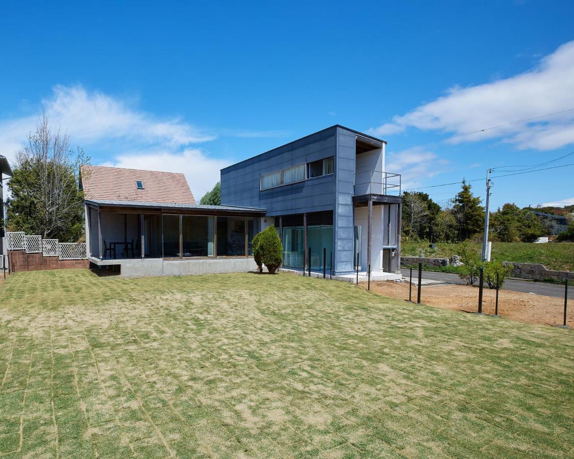 Date Villa Awaji - Bed and Breakfast Sumoto