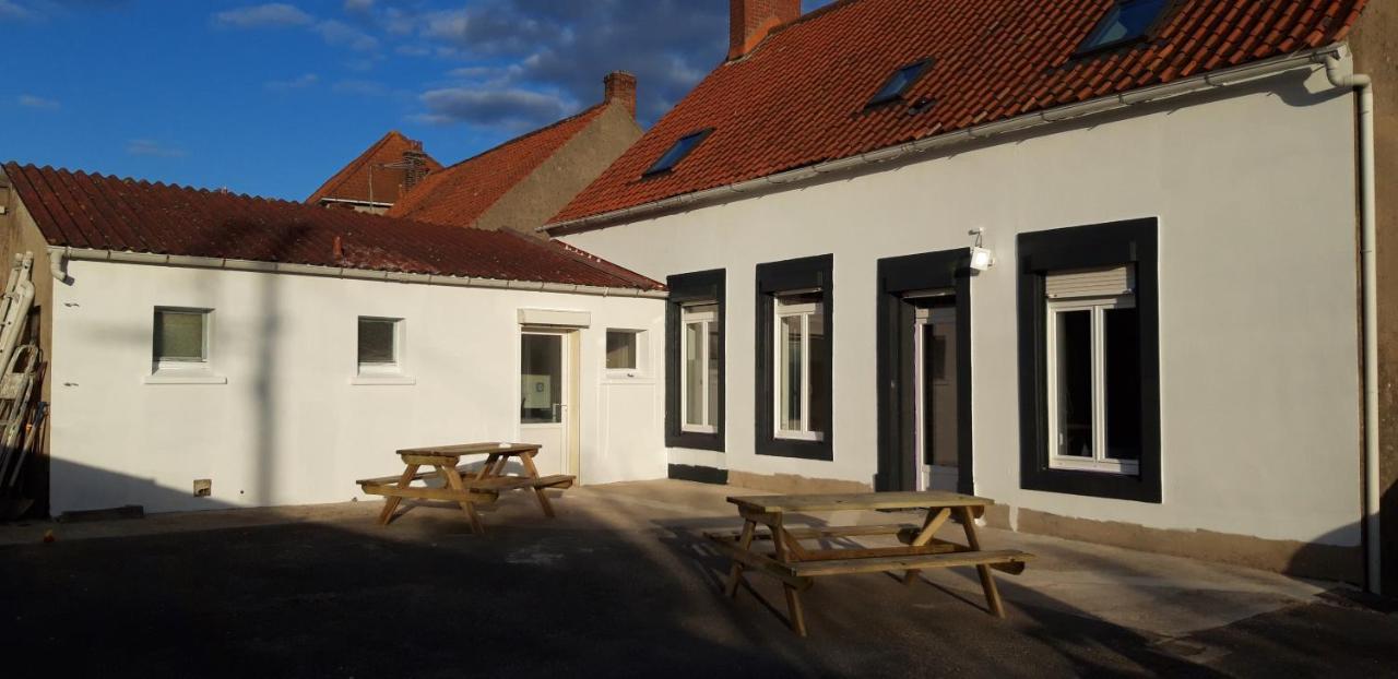 Gîte chaleureux de Célouja - B&B