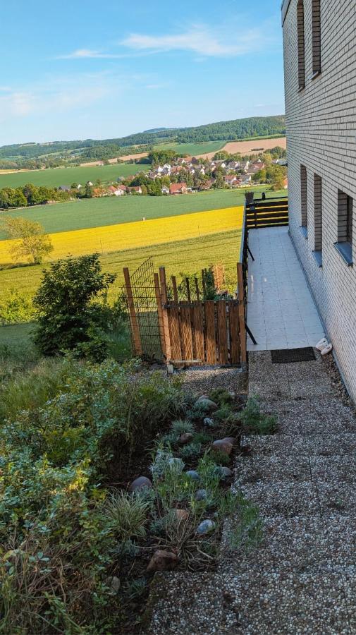 Ruhige Wohnung mit Ausblick - B&B
