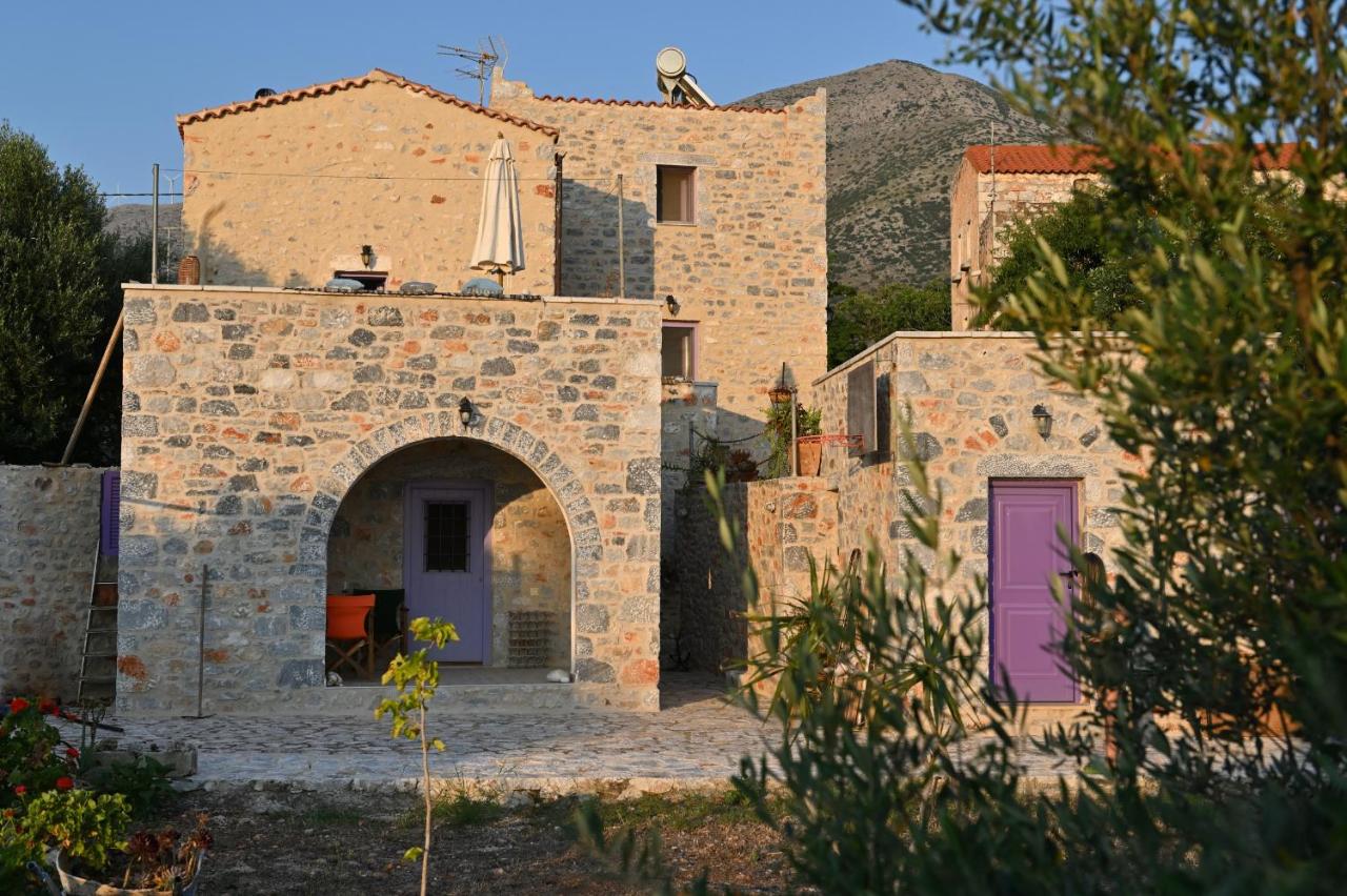 Kivotos Mani - B&B