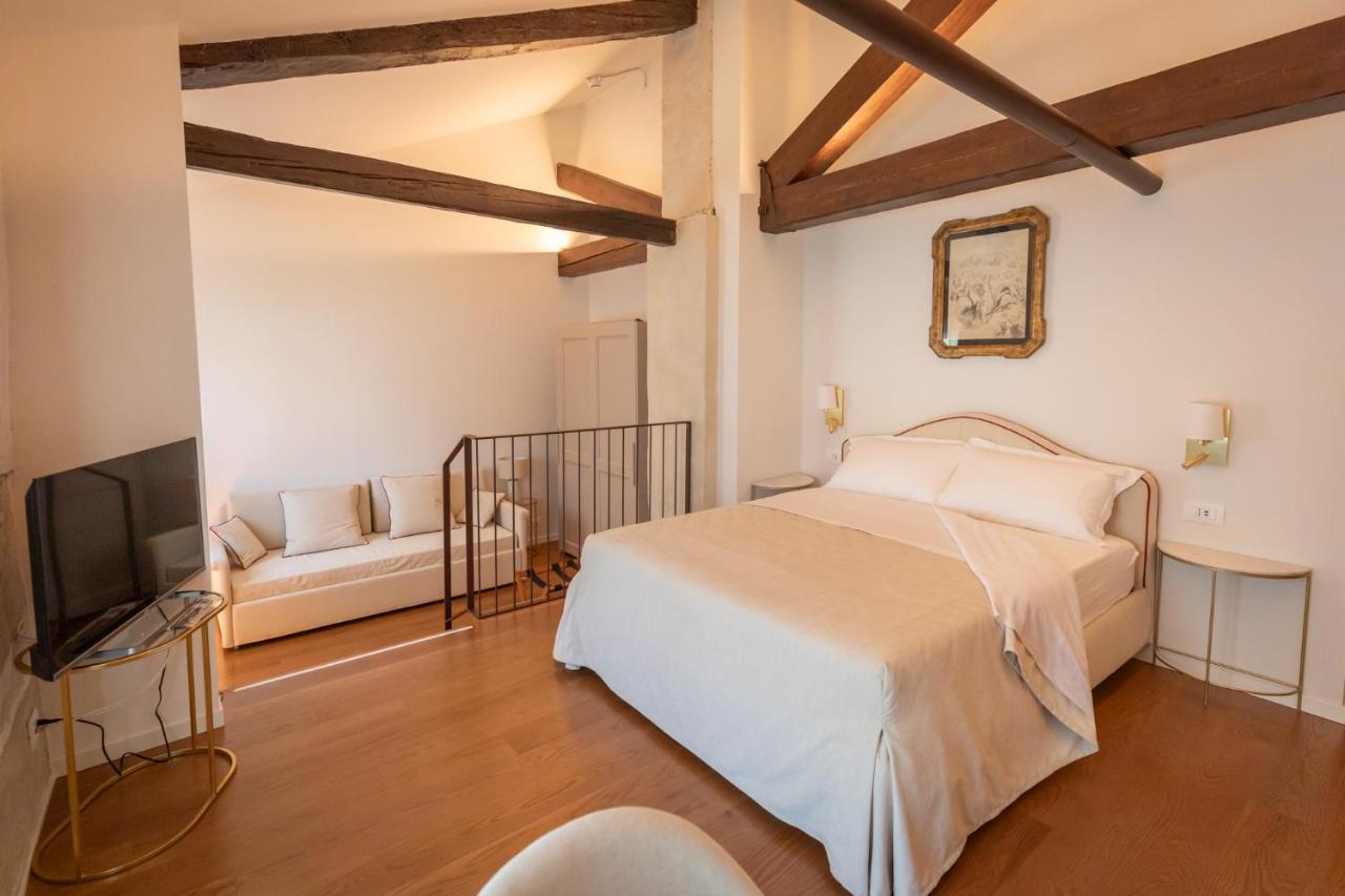 Deluxe Junior Suite