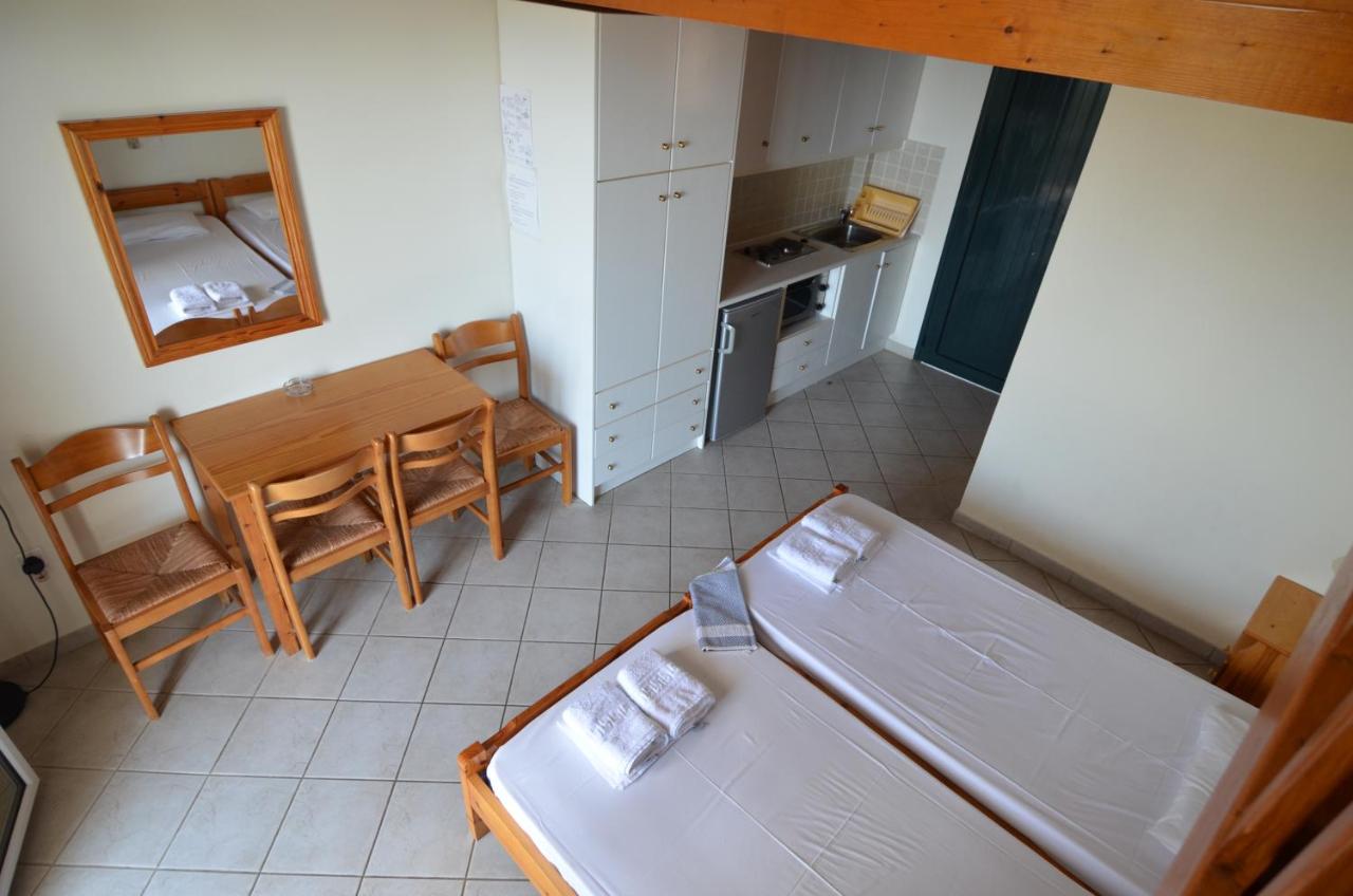 Classic Quadruple Room