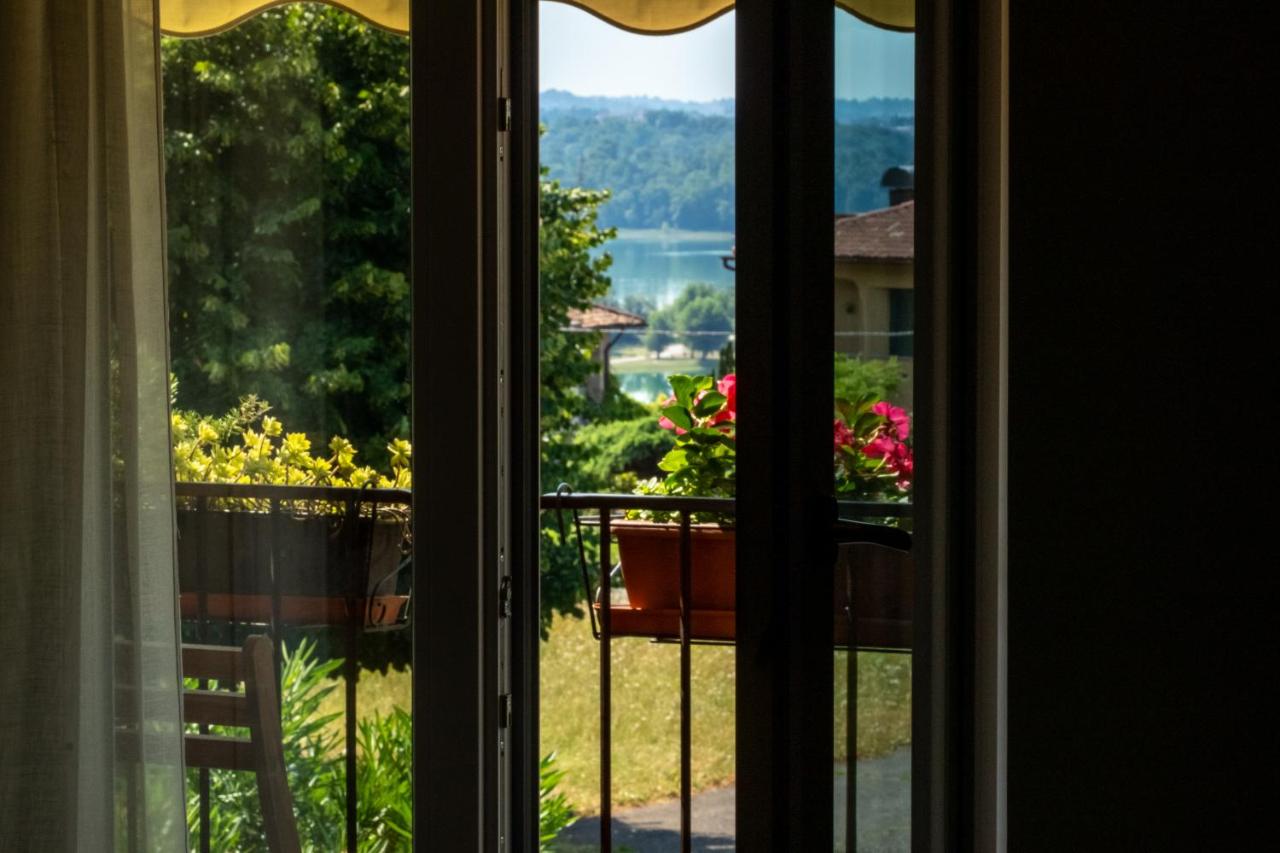 Loft 1 - appartamento in una zona strategica tra le perle del Lago di Como - B&B Erba