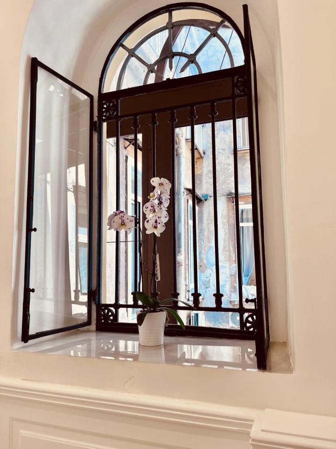 Gentile Suite Decumani - B&B Napoli