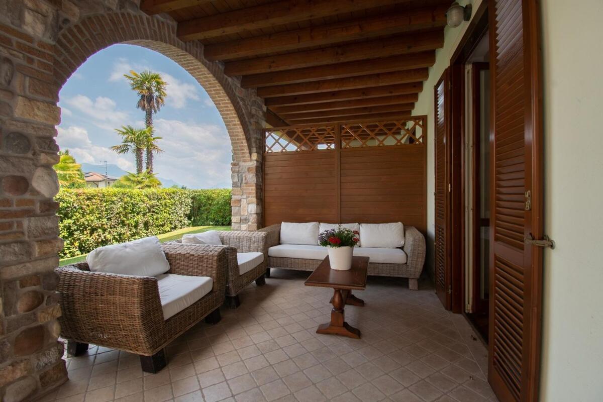 Tavaredo House - B&B