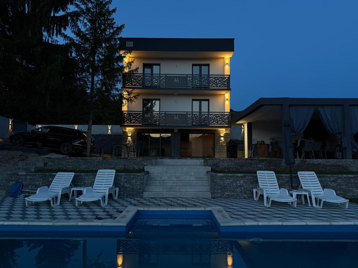 Vila Monti - Ferienwohnung Požarnica