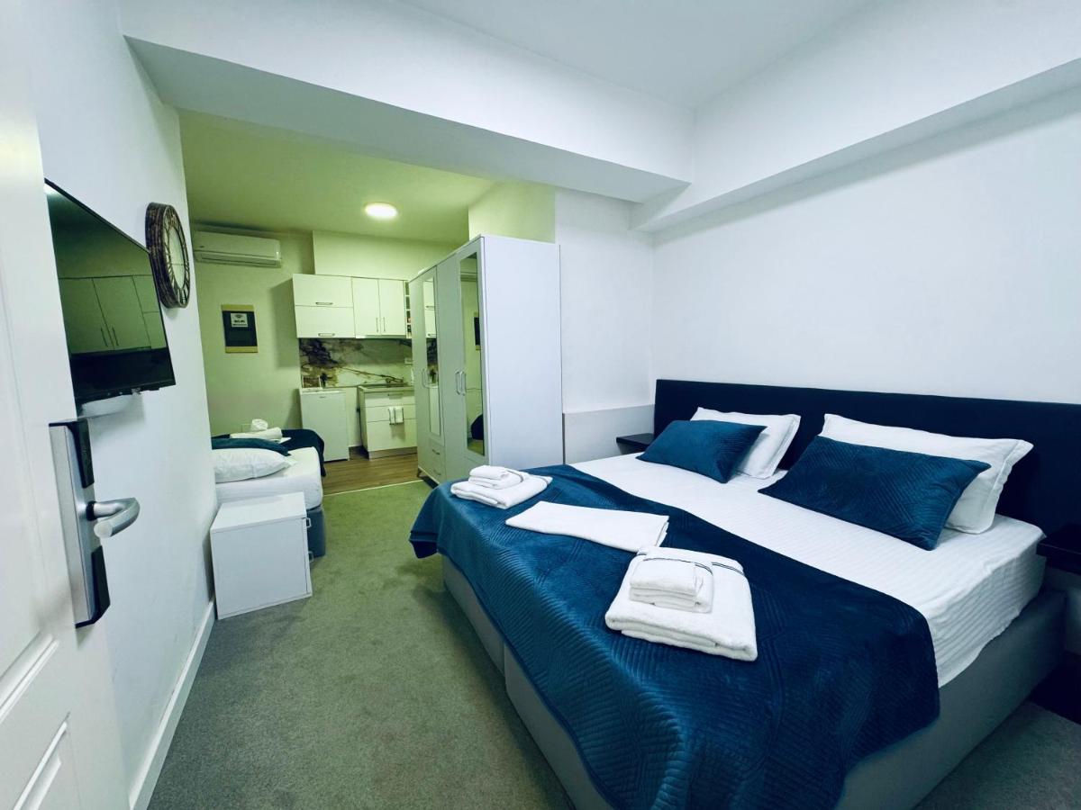 One-Bedroom Family Apartment