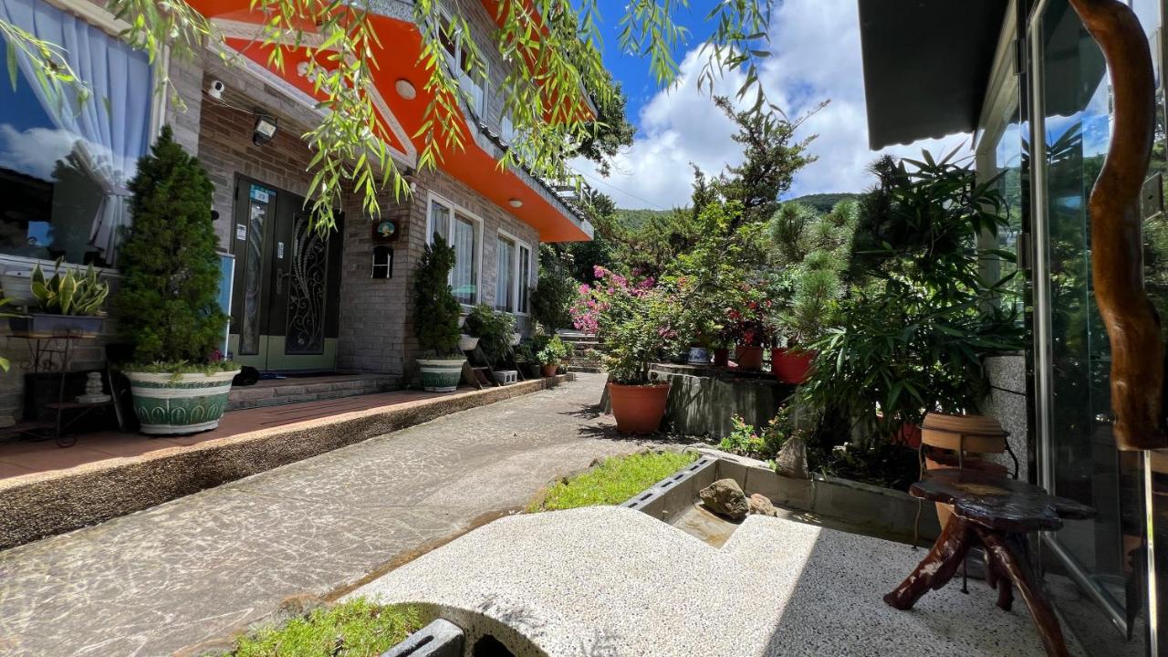 九份御華山莊景觀花園民宿 - Ferienwohnung Jiufen