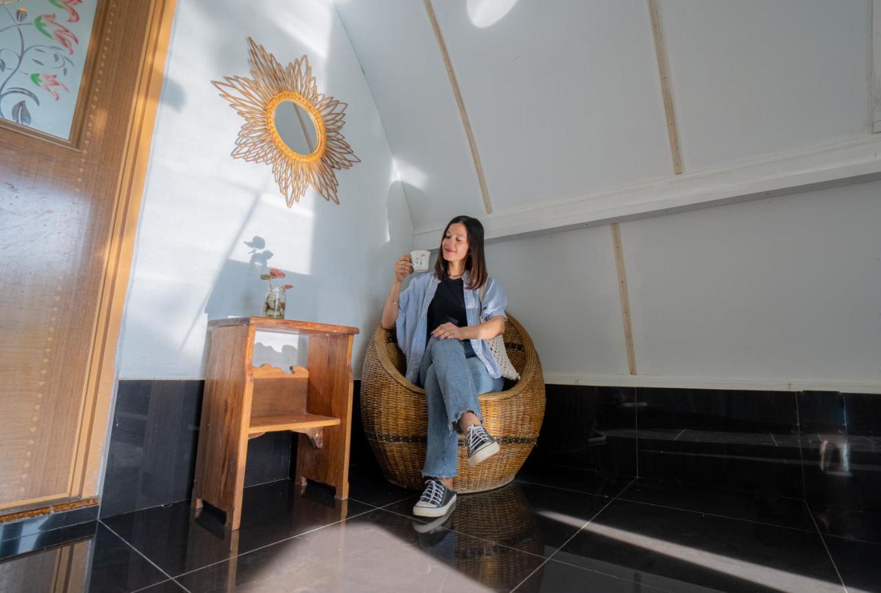 Sawah Indah View Guesthouse - B&B Timbang Lawan