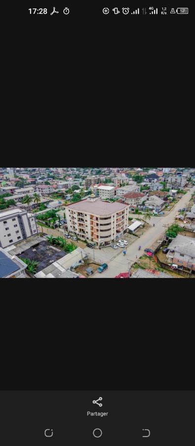 Résidence TATCHOU - B&B Douala