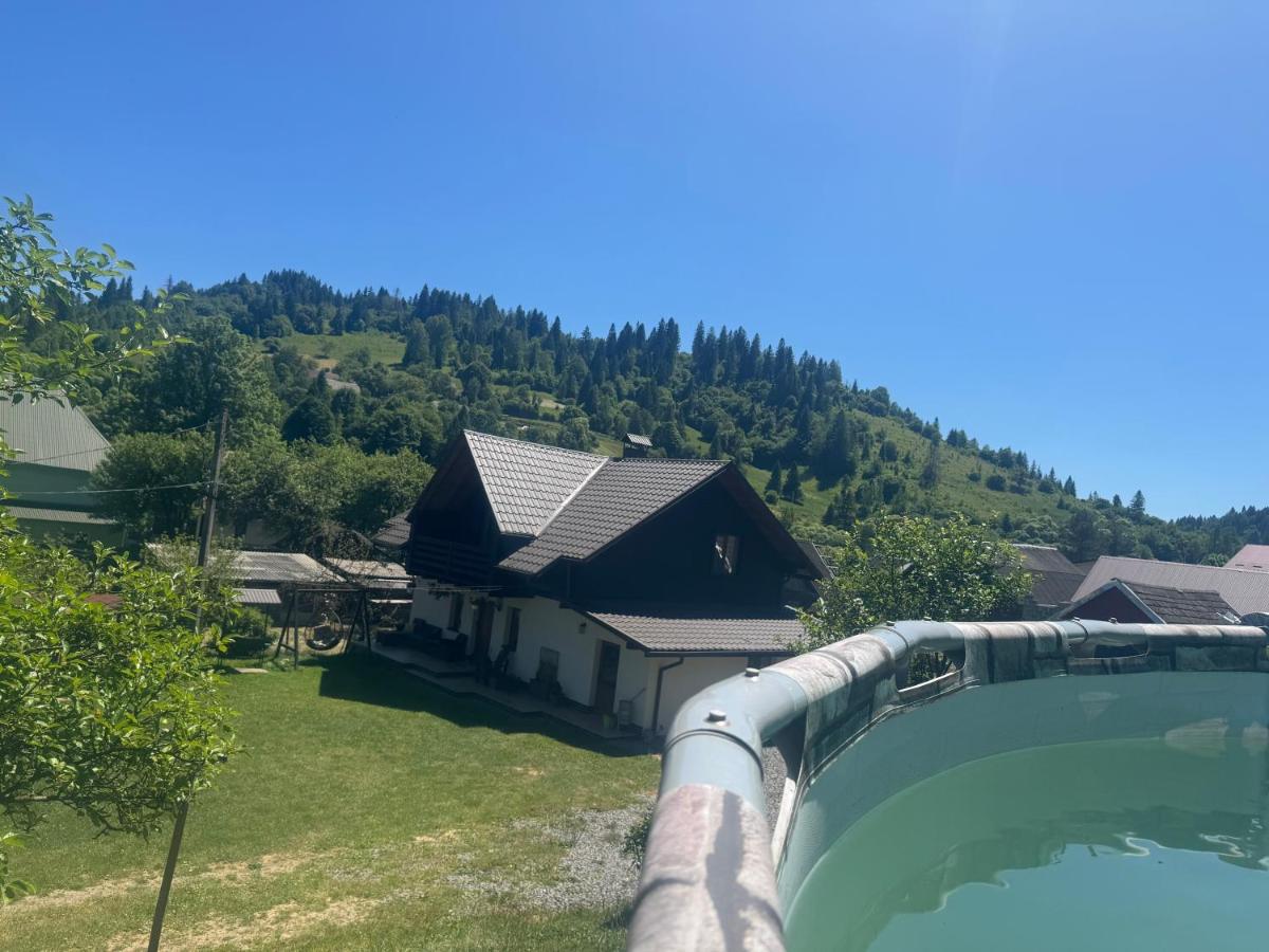 Happy House - B&B Slavske