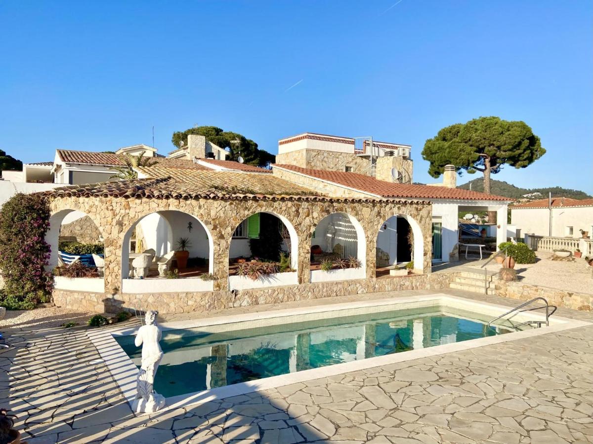Villa Ariel - B&B Lloret de Mar