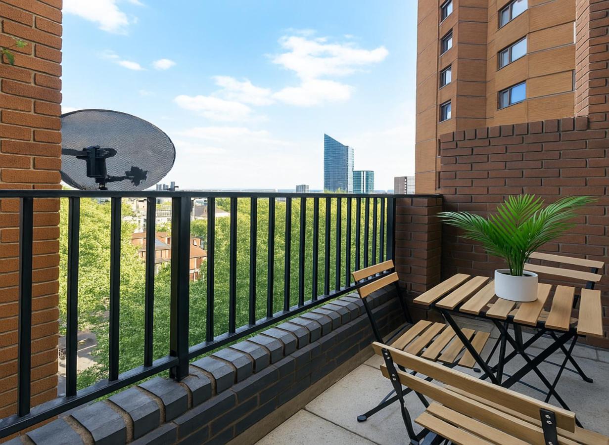 4 Bed Flat near King's Road - Ferienwohnung London