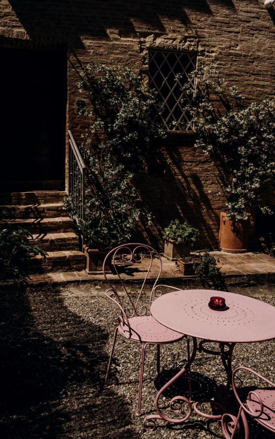 Fattoria Le Pietre Vive di Montaperti - B&B
