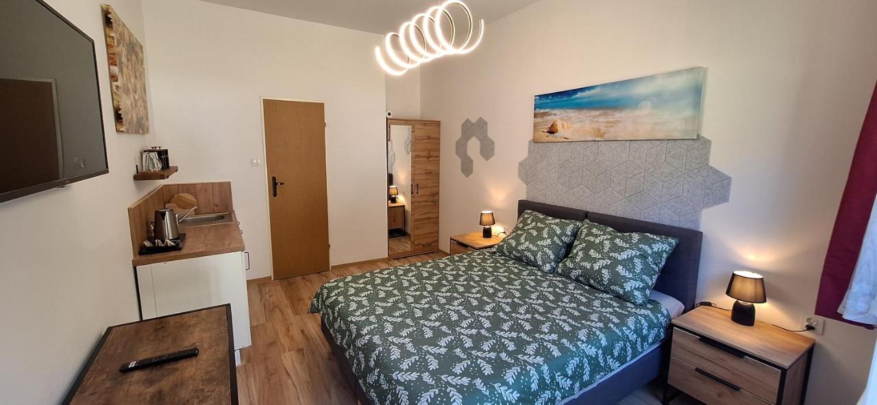 Double or Twin Room with Garden View