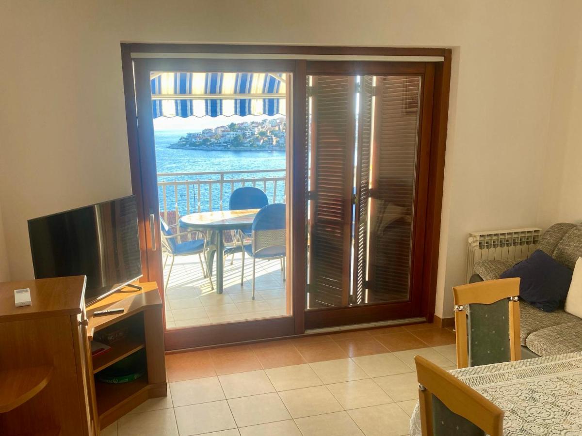 Appartement avec Vue et Balcon