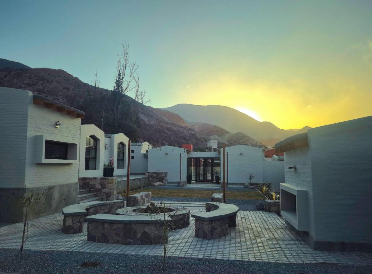 Los Olivos Purmamarca - Cabañas Boutique - B&B