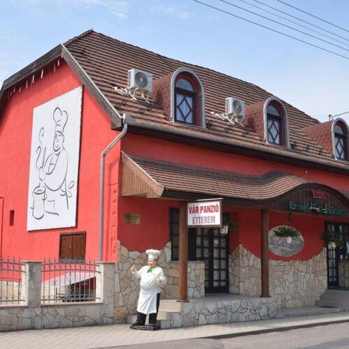 Vár Panzió és étterem - B&B