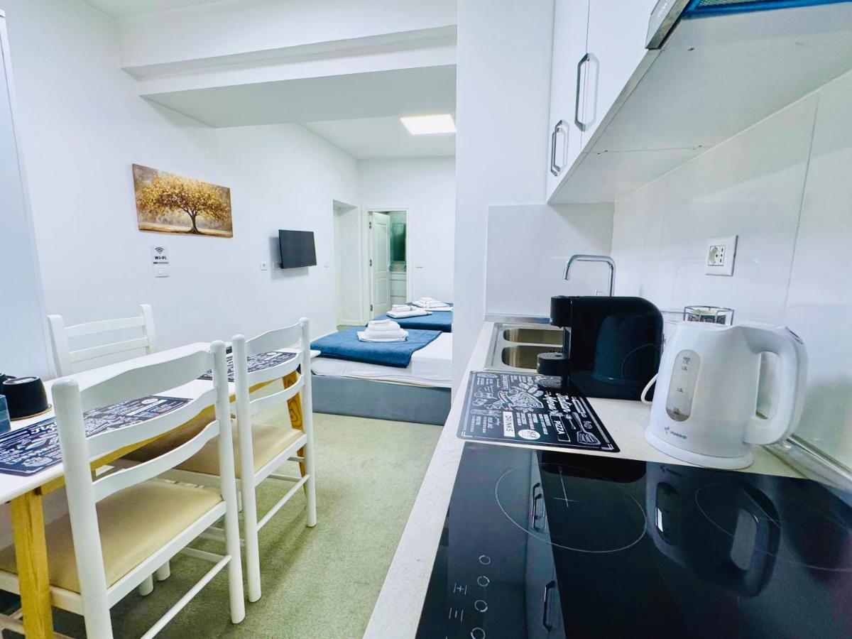 One-Bedroom Family Apartment