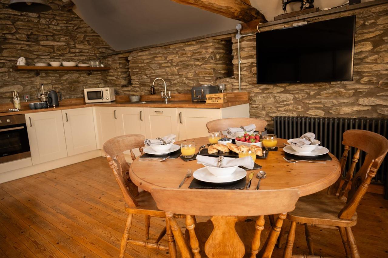 Hay Barn, Penrheol Farm, Unique Barn Conversion - Ferienwohnung Builth Wells
