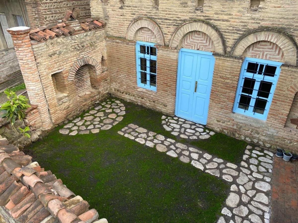 Lurji Bani - B&B