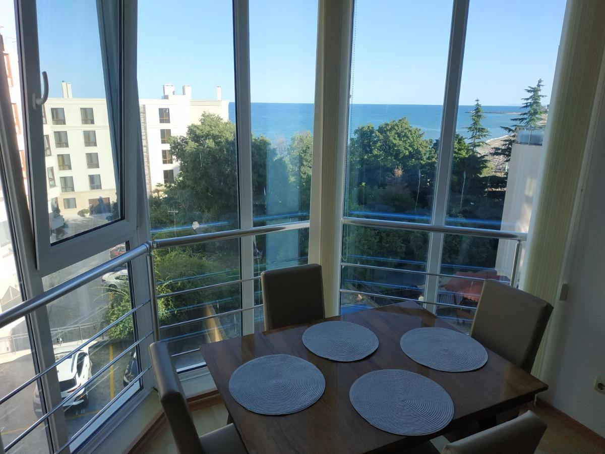 Kabakum Sea-View Apartament - B&B Zlatni Pyasatsi