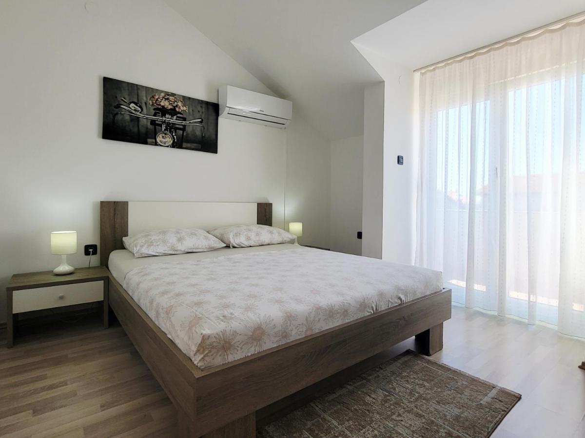 Apartamento de 2 dormitorios