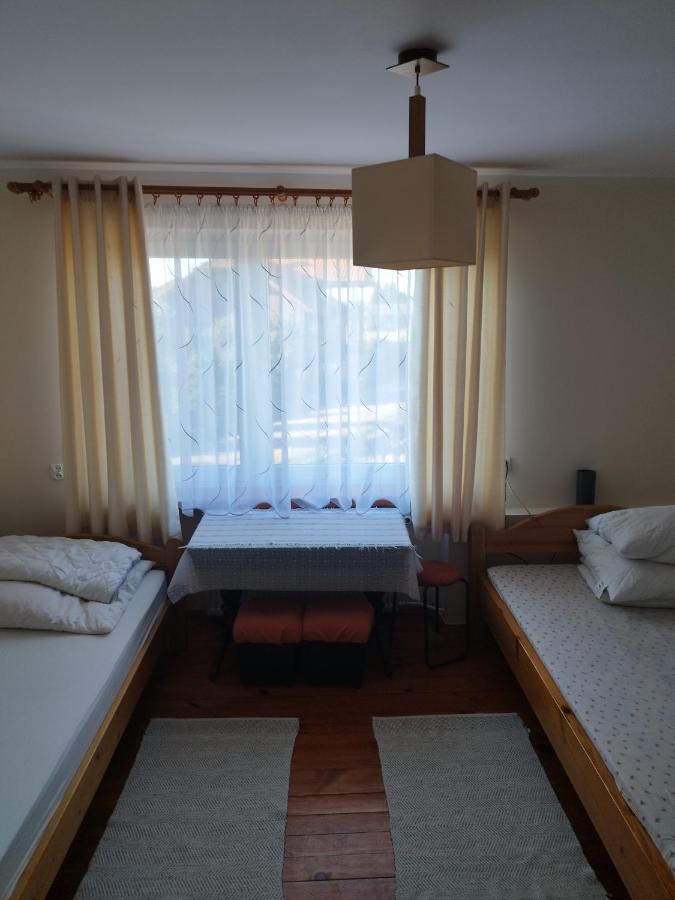 Camera Familiare con Bagno in Comune