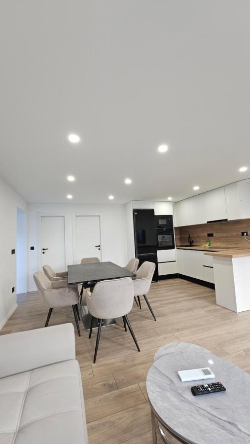 Apartman Nikola - B&B
