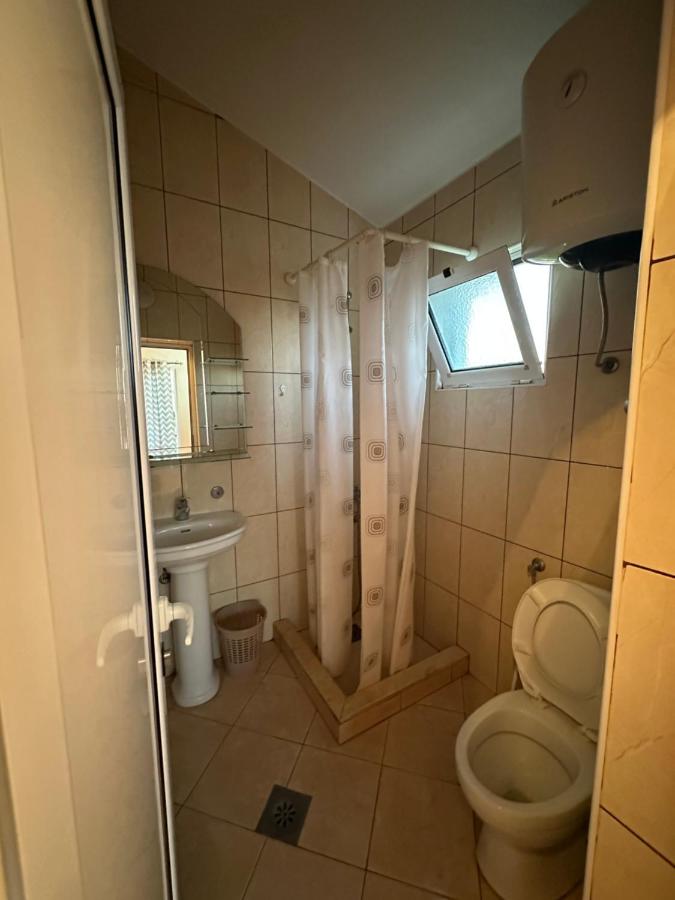 Basic Triple Room