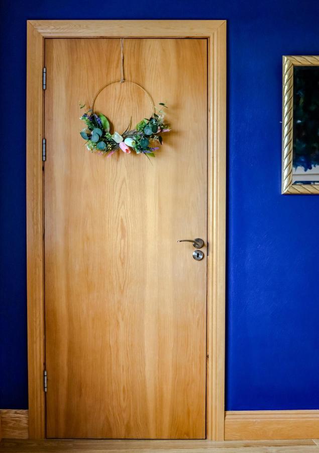 Spacious Apartment Killorglin Town Centre - B&B