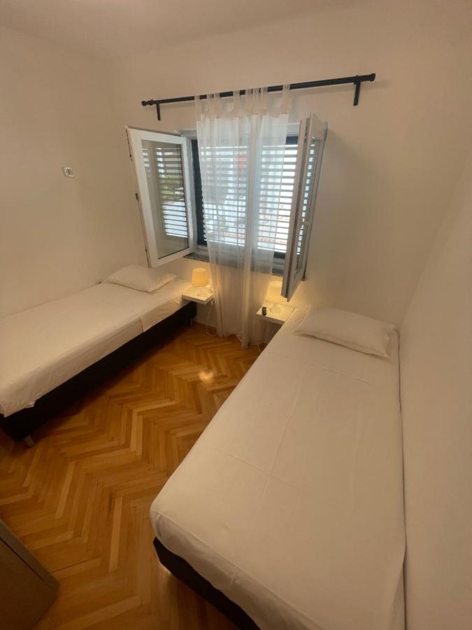 Appartamento con 2 Camere da Letto