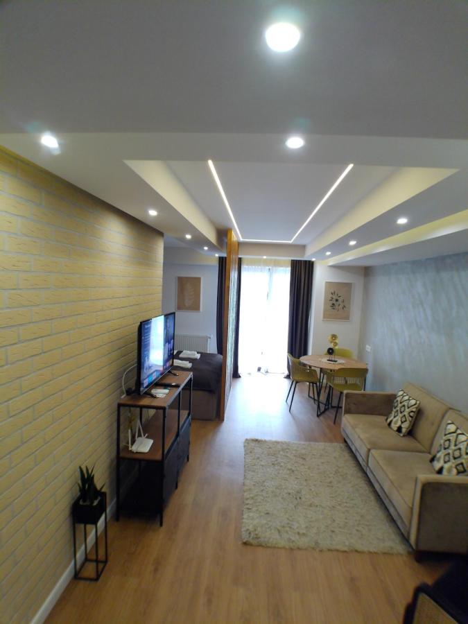 Standard Studio
