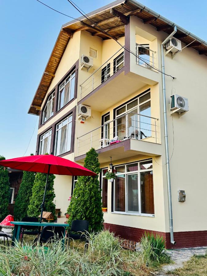 VILA Naty Costinesti - B&B Costineşti