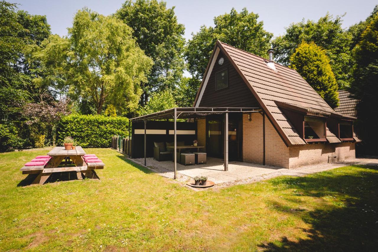 Boshuisje Rekem - Flora - B&B Lanaken