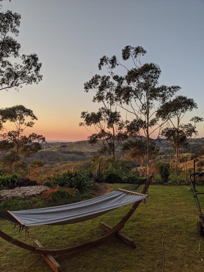Maleny-Montville Cottages #1 - 2 bed ocean views - B&B