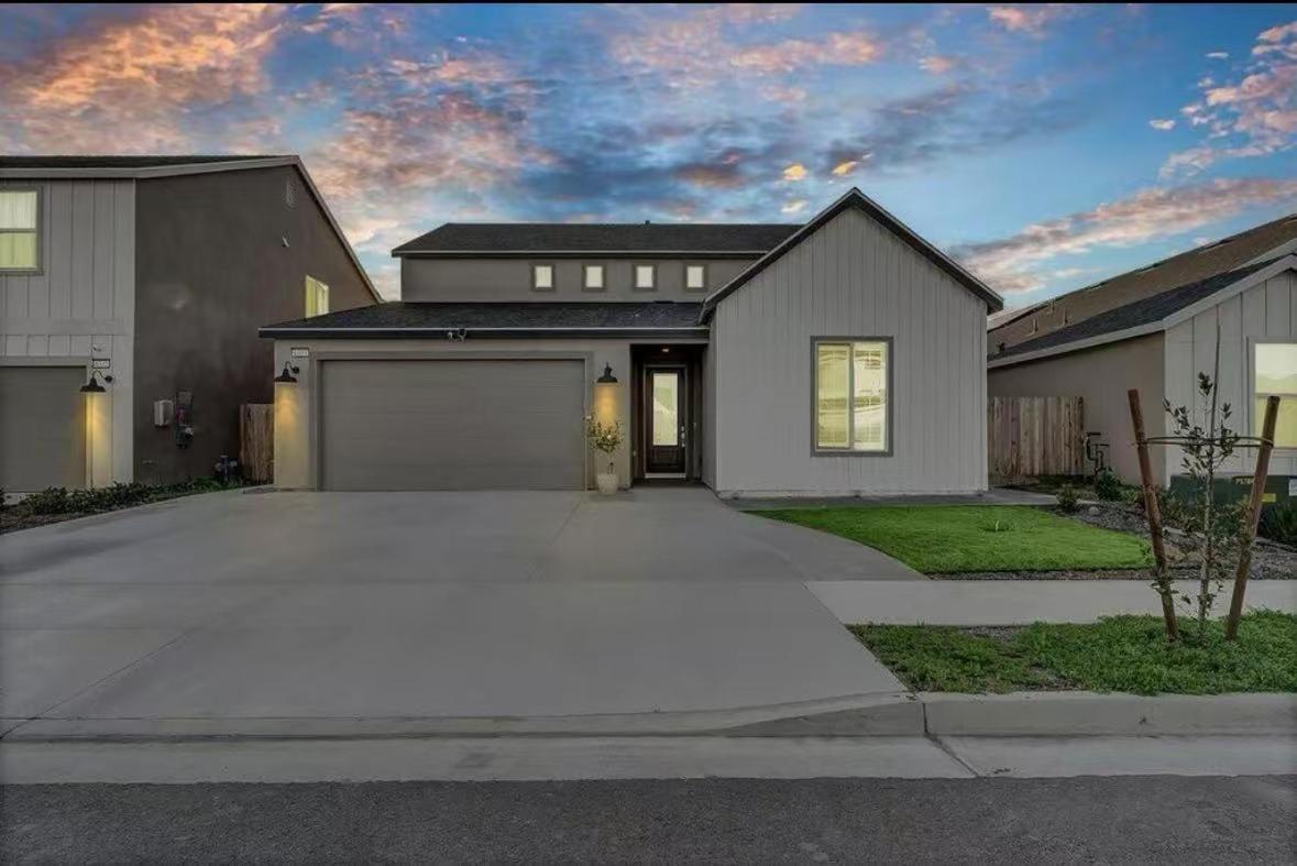 Joyhouse - B&B Visalia