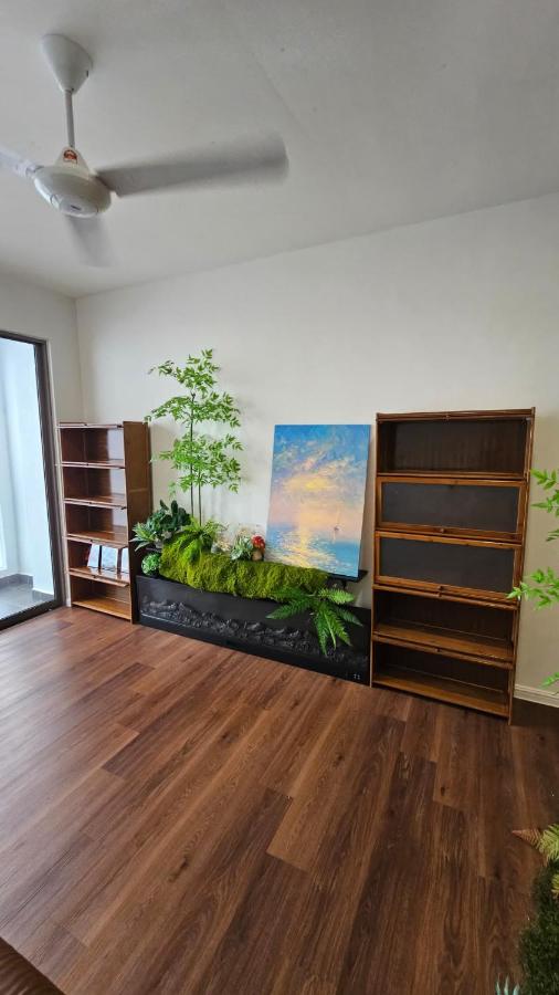 Three-Bedroom Premium Apartment with Balcony