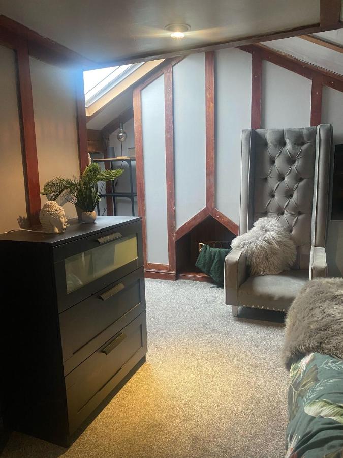 Room to rent for Oasis - B&B